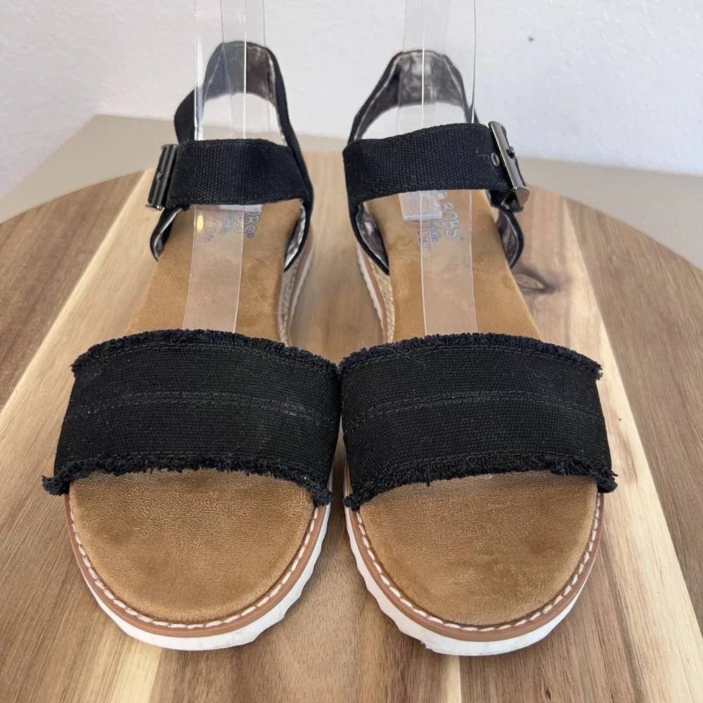 Bobs Skechers Desert Kiss Adobe Princess Sandals Womens 9 Black Hook Loop Comfy